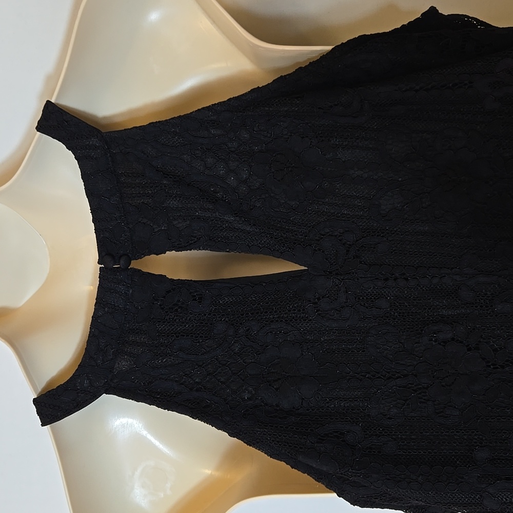 Torrid Black Lace Goddess Mock Neck Top Size 3 / 3X Whimsigoth Romantic Feminine - Picture 12 of 16